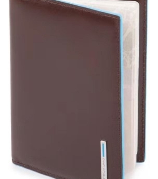 Обложка для паспорта Piquadro Blue Square PP5255B2/MO, коричневый, натур.кожа