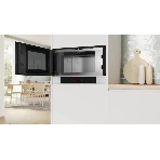 Микроволновая печь встраиваемая Bosch BFL7221W1 белый, 21 л, 900 Вт, переключатели - поворотный механизм/сенсор, фото2