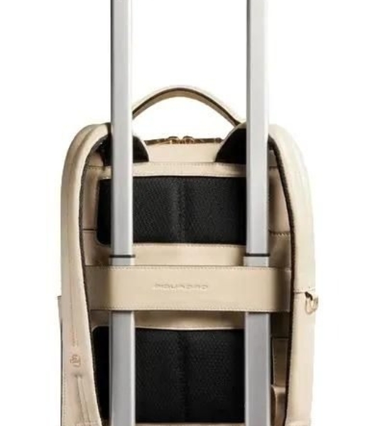 Рюкзак женский Piquadro Patricia CA6771W140/BE бежевый кожа