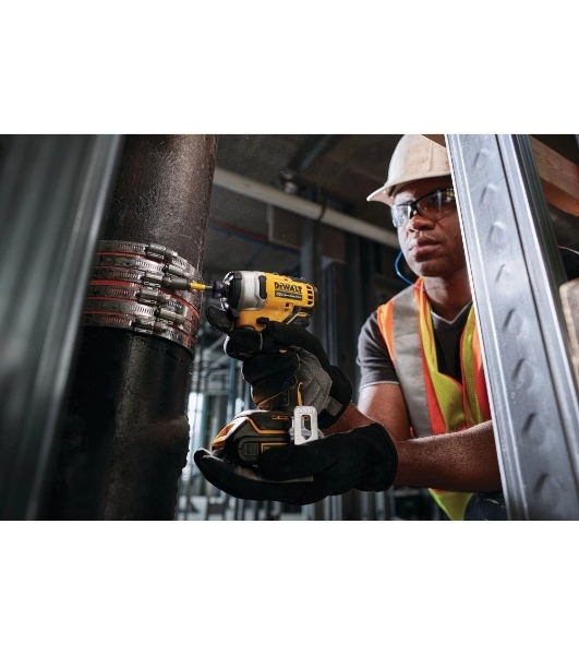 Шуруповерт DeWalt DCF809N-XJ, 18 В, 0 Ач, 190 Нм, бесщеточный, ударный