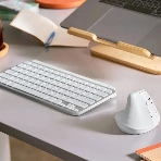 Мышь беспроводная Logitech Lift белый, 4000 dpi, радиоканал, Bluetooth, USB, кнопки - 6, фото3