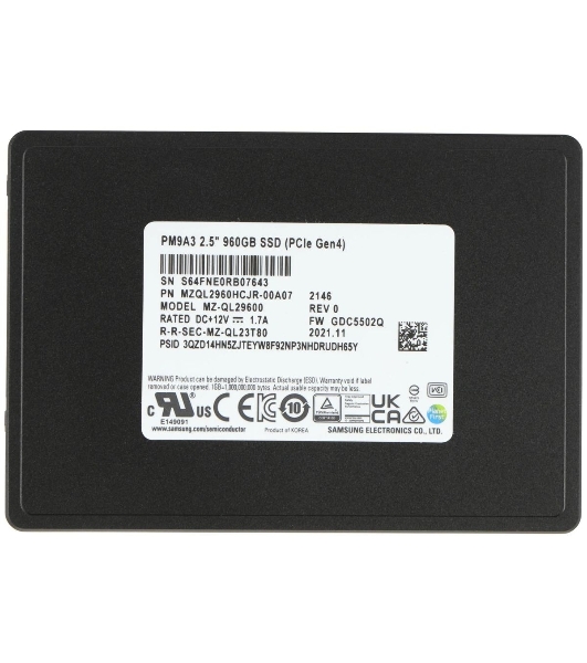 Накопитель SSD Samsung Enterprise PM9A3 черный MZQL2960HCJR-00A07 960Gb, PCIe 3.1 x4, 2.5', U.2, NVMe, R/W 3200/1100