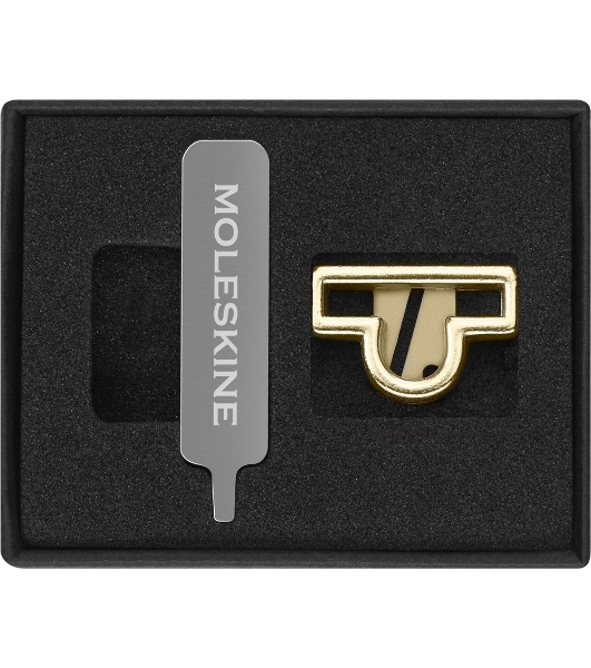 Шильд-символ Moleskine Zodiac Весы, металл, золотистый, коробка с европодвесом, PINLIBRAGOLD