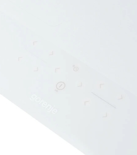 Индукционная варочная панель Gorenje GI6421SYW белый