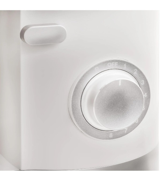 Кухонная машина Korting KKM 0105 Polar мощность 1200 Вт, 7 насадок (планетарный миксер с 3-мя насадками, мясорубка, насадка для колбас, насадка для кеббе, насадка-блендер), объем чаши 5.5 л, 8 скоростей, импульсный режим, механическое управление, белый
