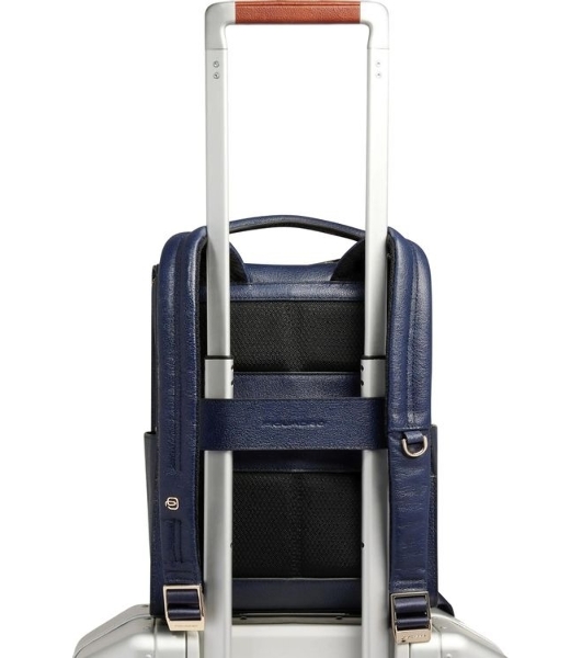 Рюкзак женский Piquadro Patricia CA6771W140/BLU темно-синий кожа