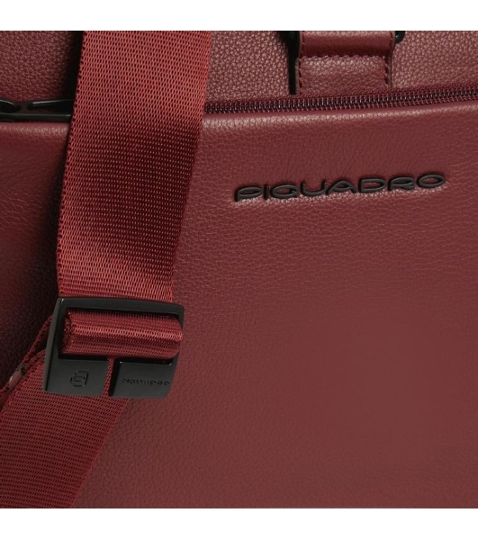Деловая сумка мужская Piquadro Russel CA4021W137/CU с отделением для ноутбука 15.6' красное дерево натур.кожа