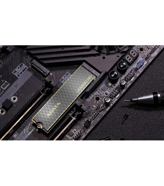 Накопитель SSD ADATA LEGEND 860, 500Gb, PCIe 4.0 x4, M.2 2280, NVMe, R/W 5000/3000, с радиатором