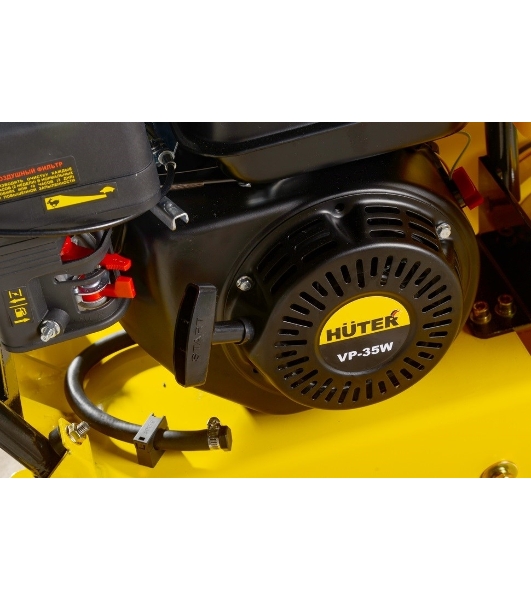Виброплита бензиновая Huter VP-35W 4870 Вт 6.5 л.с., 25 кН, подошва 580х500 мм, 1050 м2/ч, 105 дБ
