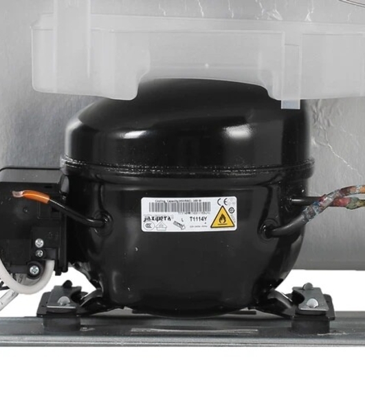 Холодильник Indesit ITD 167 W белый однокамерный 268/35л морозилка сверху, капельная система