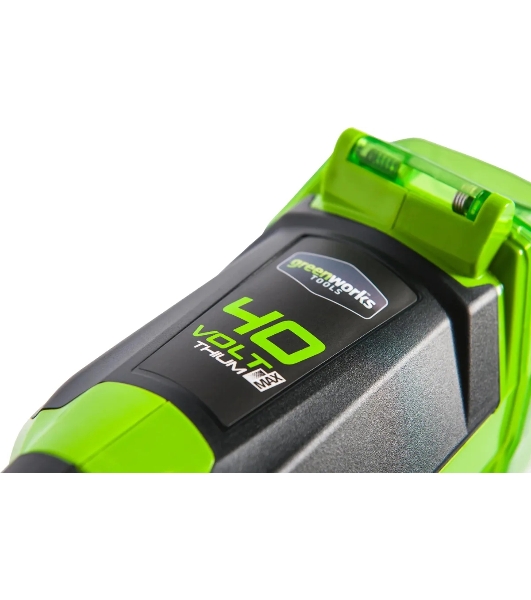 Снегоуборщик аккумуляторный GreenWorks GD40SSK4, 40V, 30 см, бесщеточный, с 1хАКБ 4 А.ч и ЗУ 2600807UB