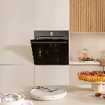 Встраиваемая электрическая духовка Gorenje BP6138B, объем 77 л, макс. температура 320 градусов, сенсорное/поворотное управление, Wi-Fi, пиролитическая очистка, телескопические направляющие на одном уровне, термощуп, AirFry, автоматические программы, динамическая система охлаждения, многоуровневое приготовление, PerfectGrill, энергоэффективность А+, черный, фото4