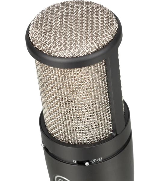 Микрофон AKG P220 3101H00420