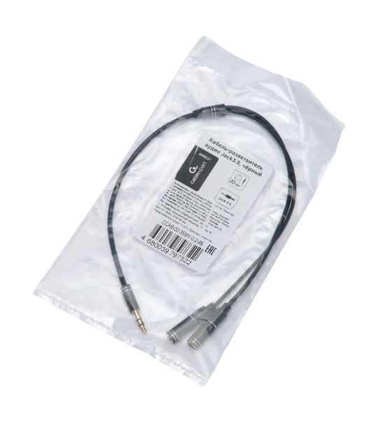 Кабель аудио разветвитель Cablexpert CCAB-02-35MY-0.2MB. 3.5 джек (M)/2х 3.5 джек (F), черный, 0.2м, блистер