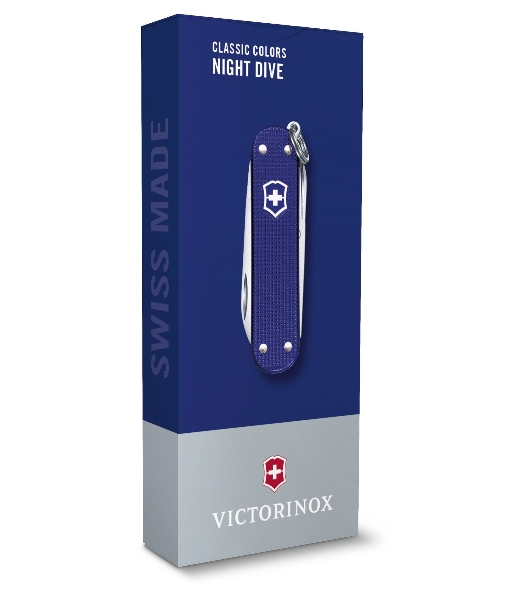 Нож перочинный Victorinox Classic Night Dive (0.6221.222G) 58мм 7функц. карт.коробка