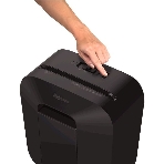 Шредер Fellowes PowerShred LX25 черный (секр.P-4)/перекрестный/6лист./11.5лтр./скрепки/скобы/пл.карты, фото6