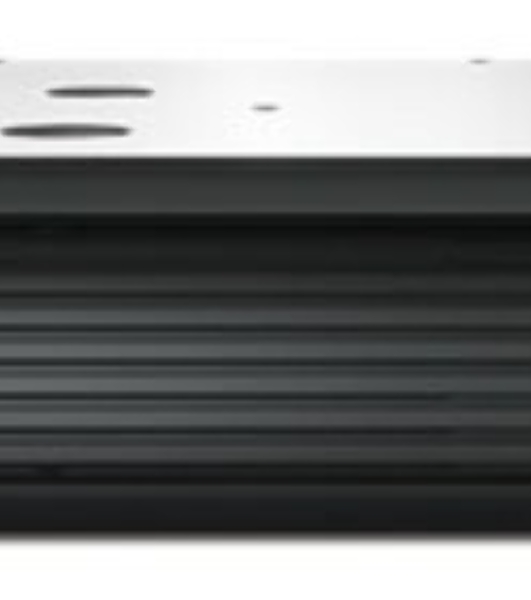Источник бесперебойного питания APC Smart-UPS SMT1500RMI2UNC 1000Вт 1500ВА черный