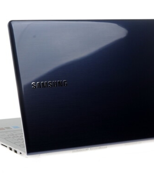 Клавиатура для ноутбука Samsung NP370R5E NP510R5E белый