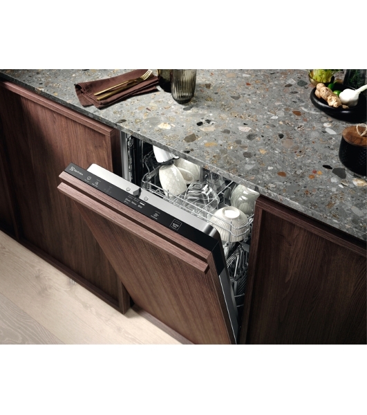 Встраиваемая посудомоечная машина Electrolux EEA22100L, черный, 44.6 см, 9 компл., 47 дБ, класс A+++