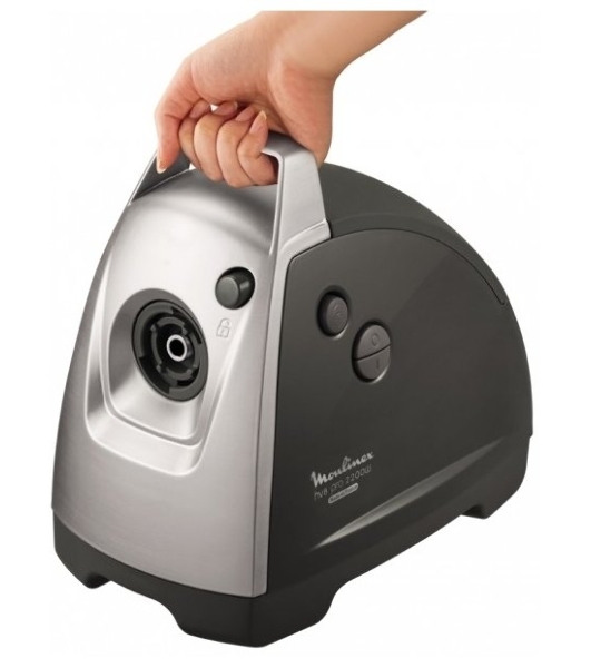 Мясорубка электрическая Moulinex ME688832 черный, 2200 Вт, 4.5 кг/мин, реверс, насадки - 6
