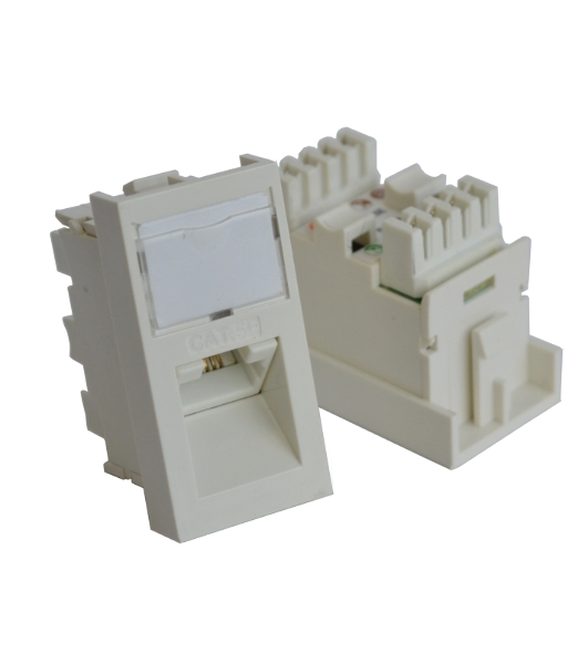 Вставка RJ-45 UTP Cat.5E, 22.5x45 мм угловая, с маркировкой, белая