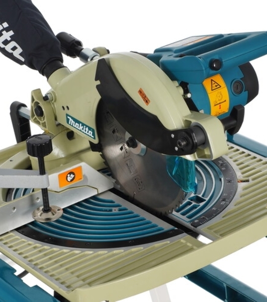 Пилы электрические дисковые, торцовочные Makita LF 1000 Пила комб