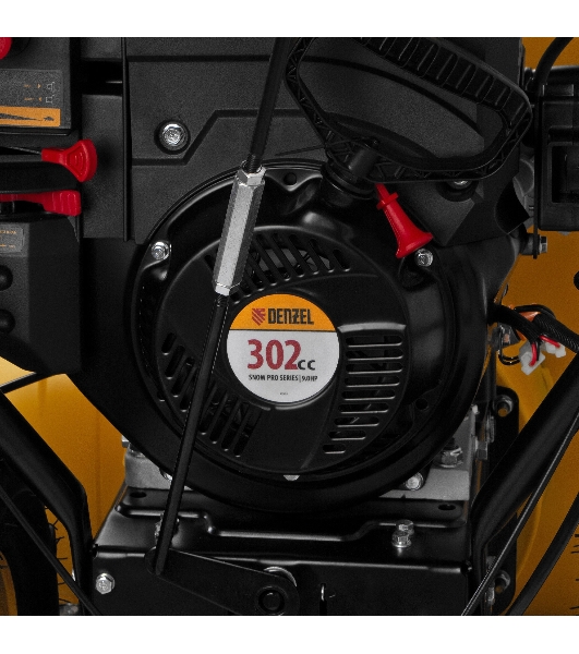 Бензиновая снегоуборочная машина Denzel SBL 711D PRO, 302cc, эл.старт, фара, обогрев, блок. дифф.