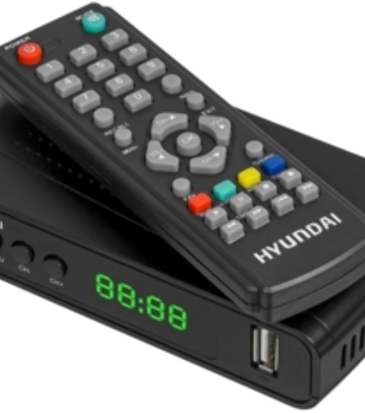 Приставка для цифрового ТВ Hyundai H-DVB520 черный + WiFi-адаптер, DVB-T2, DVB-T, DVB-C, HDMI, USB 2.0 х2