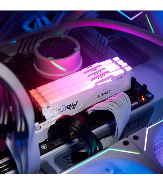 Оперативная память Kingston Fury Beast, DDR5, 16Gb (1x16Gb), 6000MHz, CL36, DIMM, с радиатором, RGB, белый