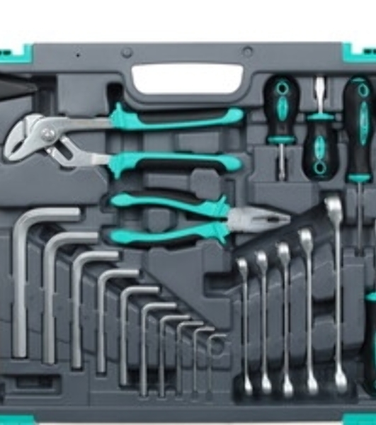 Набор инструментов Stels 141071/2'' 3/8'' 1/4'' CrV пластиковый кейс 142 предм.