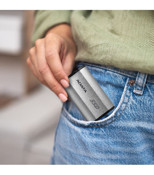 Внешний SSD ADATA SD810, 4Tb, USB 3.2 Gen 2x2 Type-C, R/W 2000/2000, серебристый