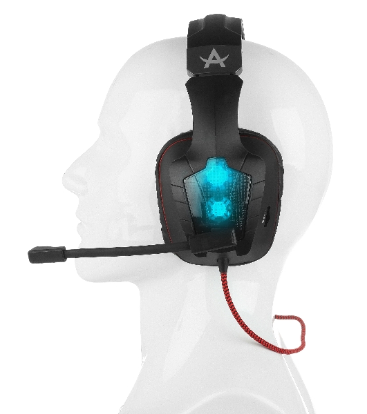 Гарнитура QUMO Arsenal чёрный, проводная, USB, подсветка