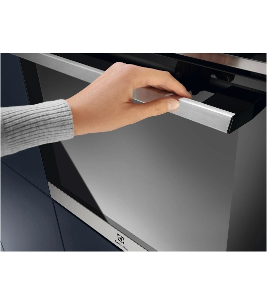 Встраиваемый духовой шкаф Electrolux EOD5F71X с паром, 60 см, каталитическая очистка, 72 л, 8 режимов, нержавеющая сталь,направляющие проволочные + телескопические (1 уровень)