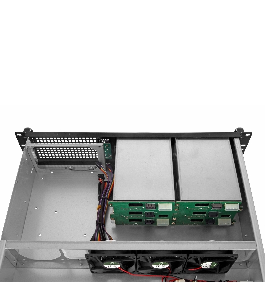 Серверный корпус ExeGate Pro 2U660-HS06 (RM 19', высота 2U, глубина 660, БП 600ADS, 6xHotSwap, USB)