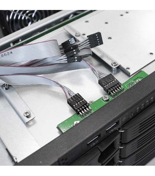 Серверная платформа ExeGate EX292422RUS Pro 3U660-HS16 (RM 19', высота 3U, глубина 660, Redundant БП 2x1200W, 16xHotSwap, USB)