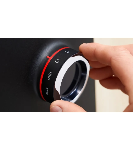 Мясорубка электрическая Bosch MFWS440B черный, 1900 Вт, 2.5 кг/мин, реверс, защита от перегрузки, насадки - 7