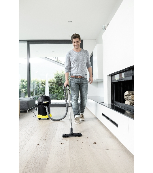 Пылесос Karcher AD 4 PREMIUM желтый/черный, 150/600 Вт, уборка сухая, пылесборник контейнер 17 л