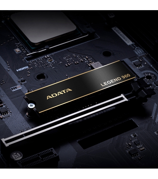 Накопитель SSD ADATA LEGEND 960, 1Tb, PCIe 4.0 x4, M.2 2280, NVMe, R/W 7400/6000, с радиатором