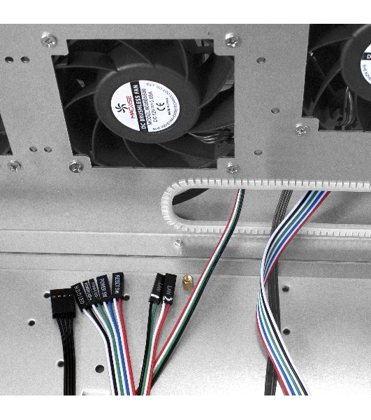 Серверный корпус ExeGate EX292550RUS Pro 4U660-HS24 (RM 19', высота 4U, глубина 660, БП 500ADS, 24xHotSwap, USB)