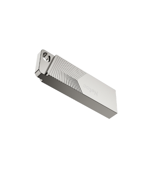 Флешка USB Netac UM1 (NT03UM1N-016G-32PN), 16Gb, USB 3.2, R/W 150/45, серебристый