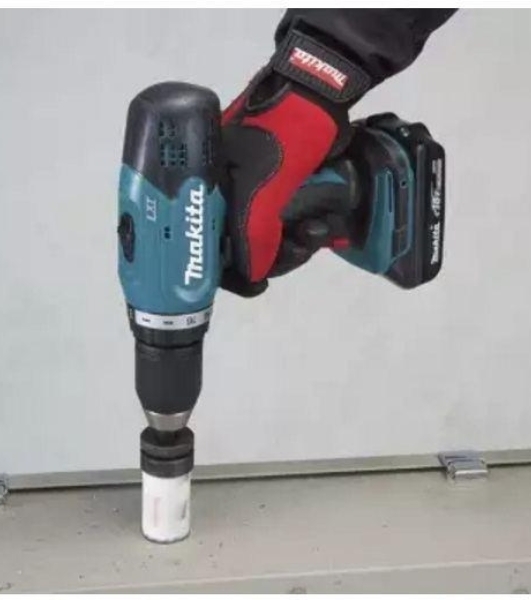 Дрель-шуруповерт Makita DDF453RFE, 18 В, 3 Ач, 42 Нм, щеточный