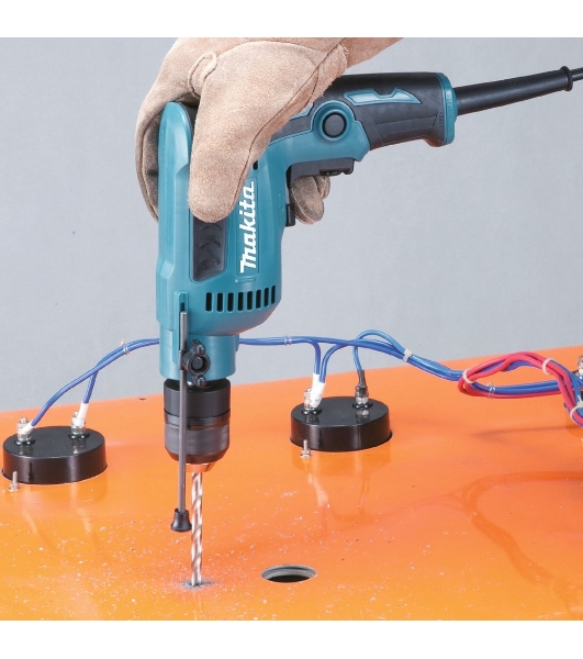 Дрель-шуруповерт Makita DP2011, 370 Вт, 28 Нм, щеточный