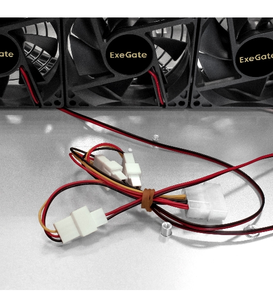 Серверный корпус ExeGate Pro 2U660-HS06 (RM 19', высота 2U, глубина 660, Redundant БП 2x550W, 6xHotSwap, USB)