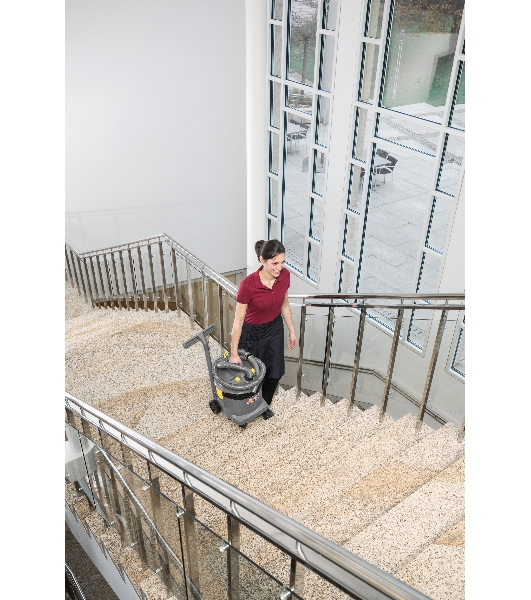 Пылесос Karcher NT 22/1 Ap L серый, 1300 Вт, уборка влажная и сухая, пылесборник мешок 22 л