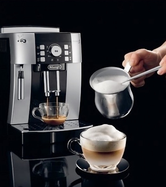 Кофемашина автоматическая DeLonghi ECAM 21.117.SB серебристый/черный, исп. кофе - зерновой/молотый, 1.8 л, 1450 Вт, 15 бар