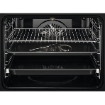 Встраиваемый духовой шкаф Electrolux EOE9P3XT электрический с конвекцией, объем 72 л, 17 режимов, очистка паровая, 3 стекла в дверце, направляющие проволочные + телескопические (1 уровень),черное стекло и черный матовый,термозонд, фото3