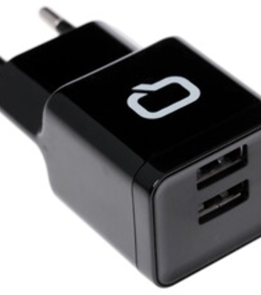 Автомобильное зарядное устройство QUMO 2A, 2 USB, 1A+1A черный, кабель Apple 8 pin в комплекте