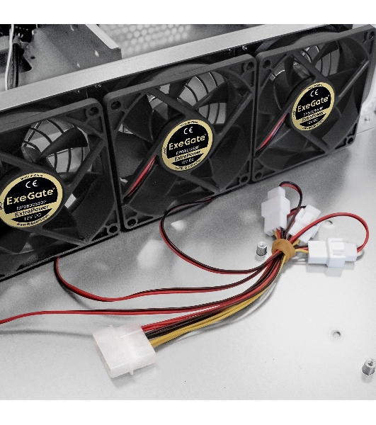 Серверный корпус ExeGate Pro 2U650-08 (RM 19', высота 2U, глубина 650, БП 1200ADS, 2хUSB)