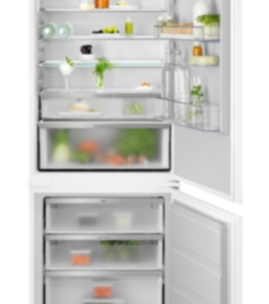 Встраиваемый холодильник Electrolux ENP7TD75S, комбинированный No Frost, Размеры ВxШxГ [мм]: 1884x696x549, сенсорное управление с символьным дисплеем, Динамическая система охлаждения в холодильной камере, система охлаждения в морозильной камере - No Frost, крепление дверцы на направляющих, A++ класс энергопотребления, Большой ящик на телескопических направляющих, MultiSpace, Flexi shelf, Инверторный компрессор