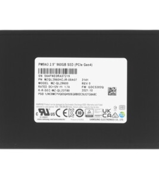 Накопитель SSD Samsung Enterprise PM9A3 черный MZQL2960HCJR-00A07 960Gb, PCIe 3.1 x4, 2.5', U.2, NVMe, R/W 3200/1100